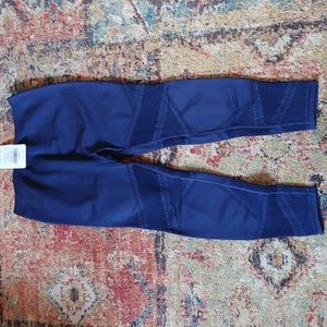 NWT Fabletics Blue Mosaic legging